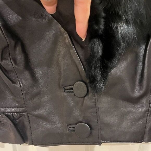 BeBe Soft Leather Dyed Rabbit Fur Cropped Short Sleeve Jacket Black Size Medium - Picture 4 of 10